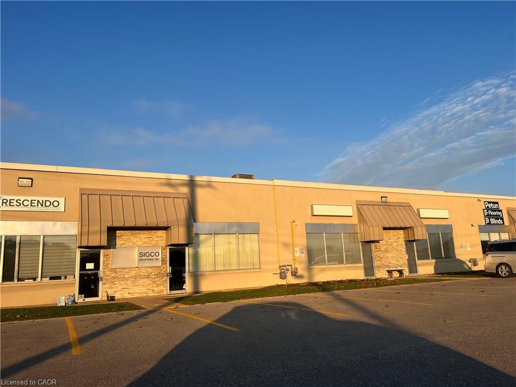 14-15-107 Manitou Drive, Kitchener, ON, N2C 1L4