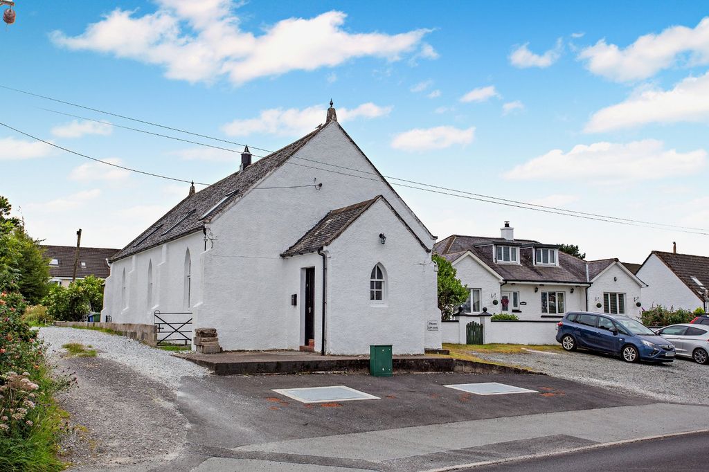 6 bed flat for saleHarrapool, Broadford, Isle Of Skye IV49