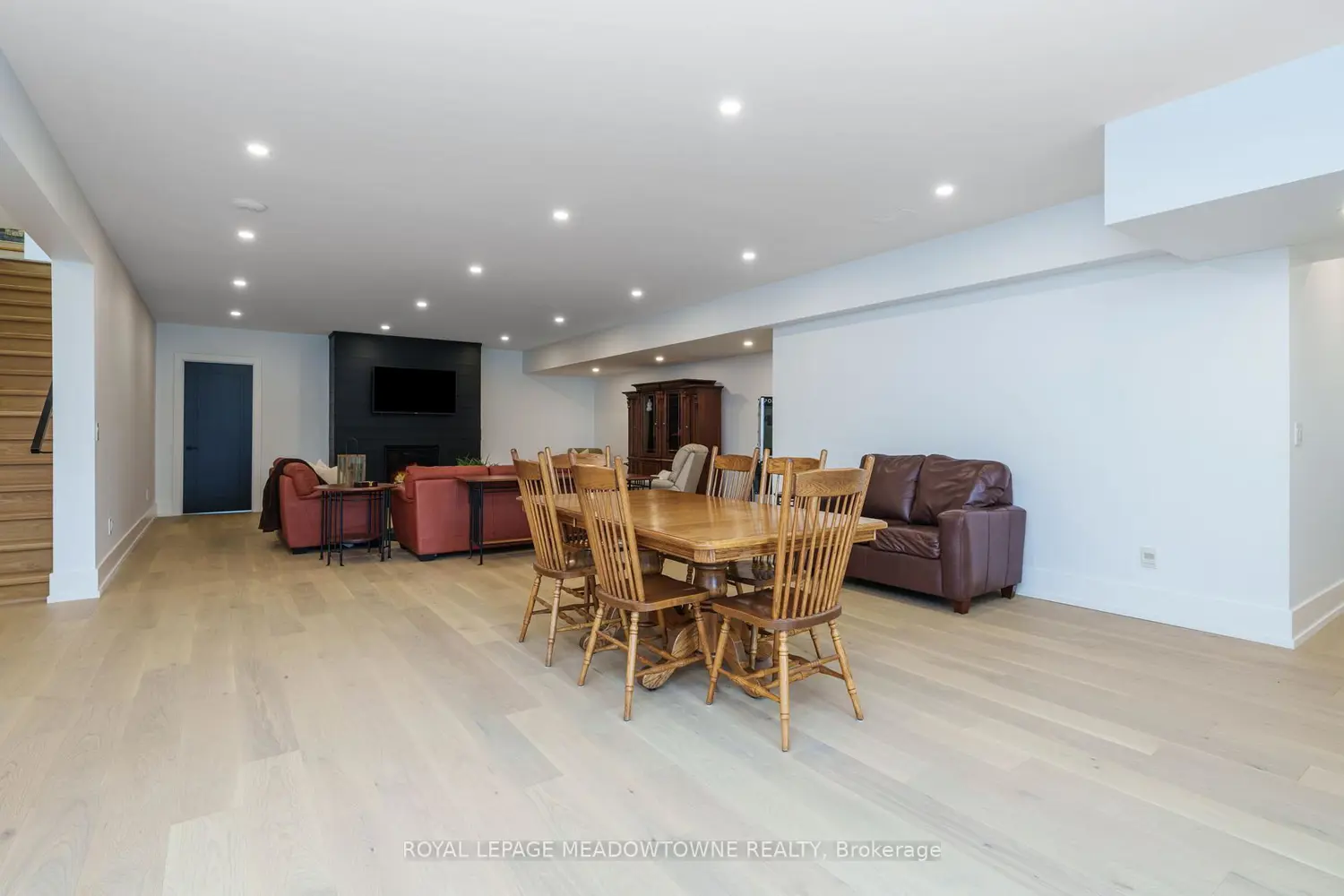 Additional image 15 of 6089 First Line