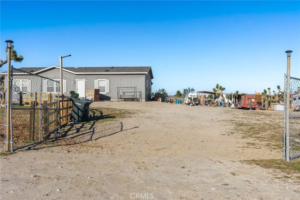 Additional image 48 of 11074 Redwood Rd, Pinon Hills, CA 92372