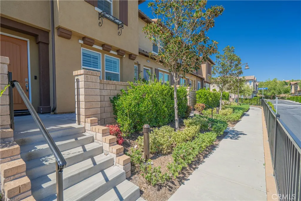 Additional image 55 of 28706 Jardineras Dr, Valencia, CA 91354