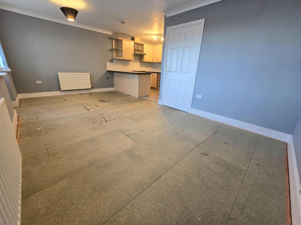 Additional image 5 of 2 bed flat for saleAlverton Drive, Faverdale, Darlington DL3