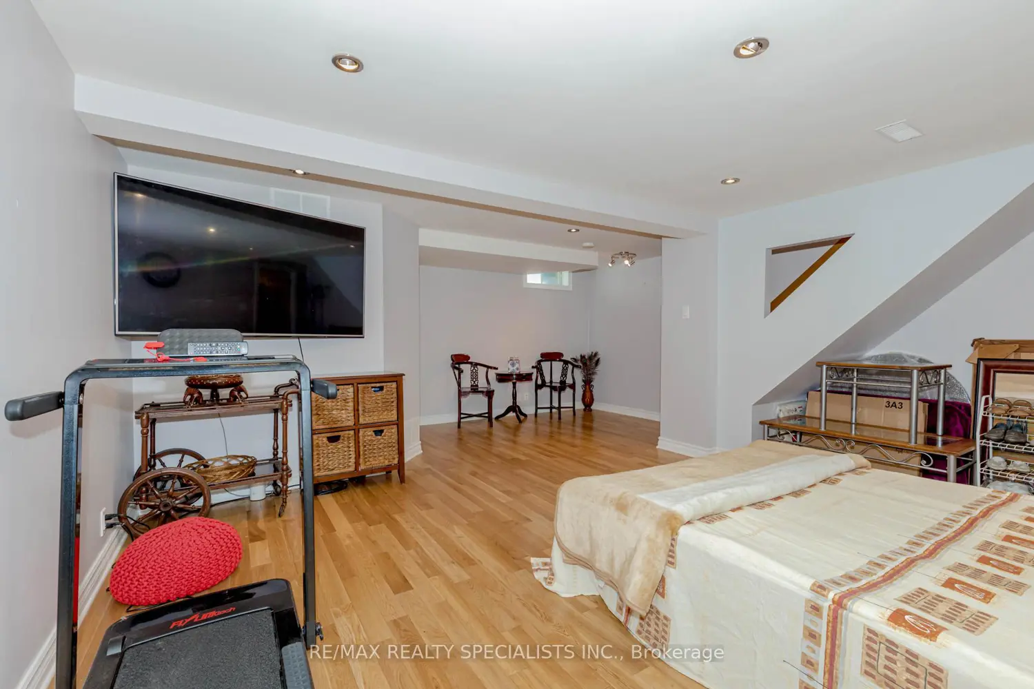 Additional image 16 of 8136 Coventry Road 66