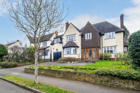 St. Bernards Road, Sutton Coldfield B72