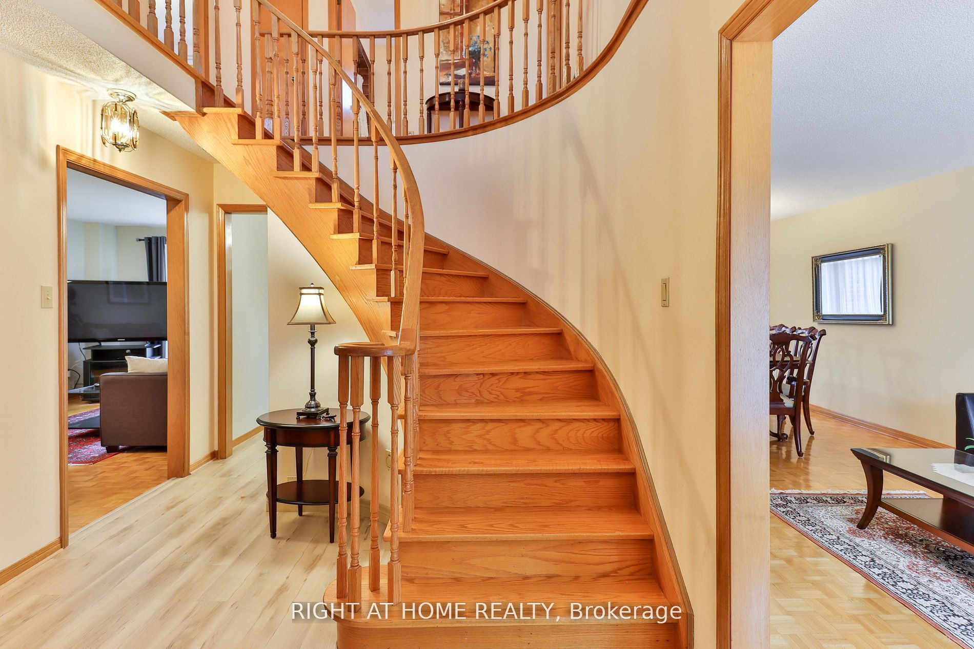 Additional image 5 of 1433 Bough Beeches Boulevard, Mississauga, ON, L4W 3B4