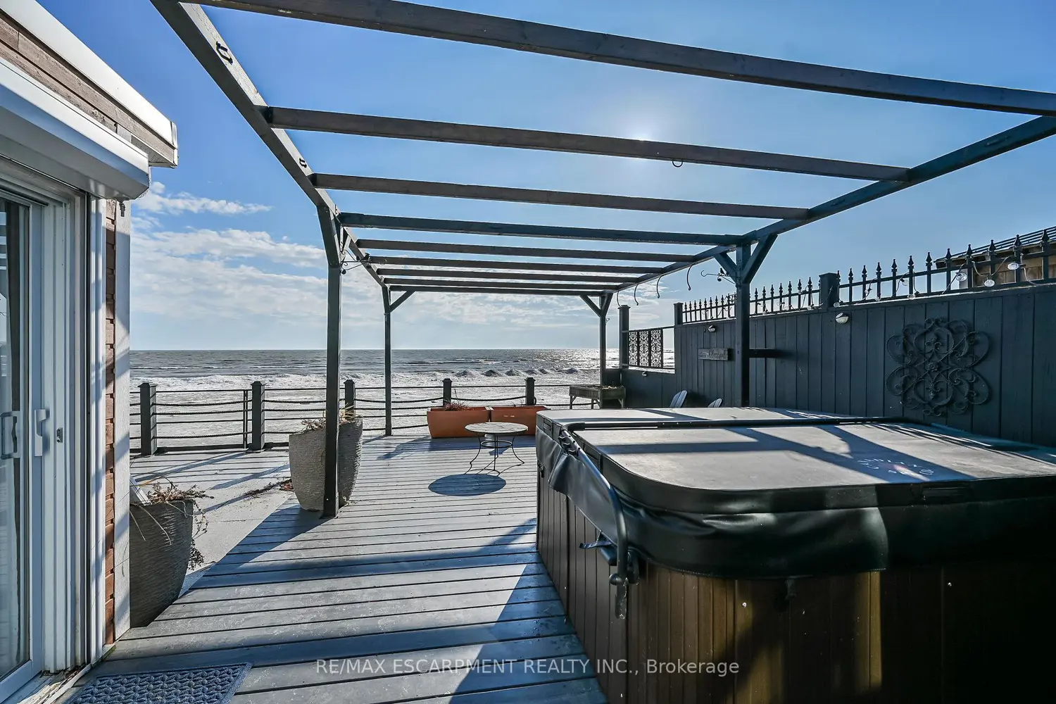 Additional image 14 of 1200 Lakeshore Road