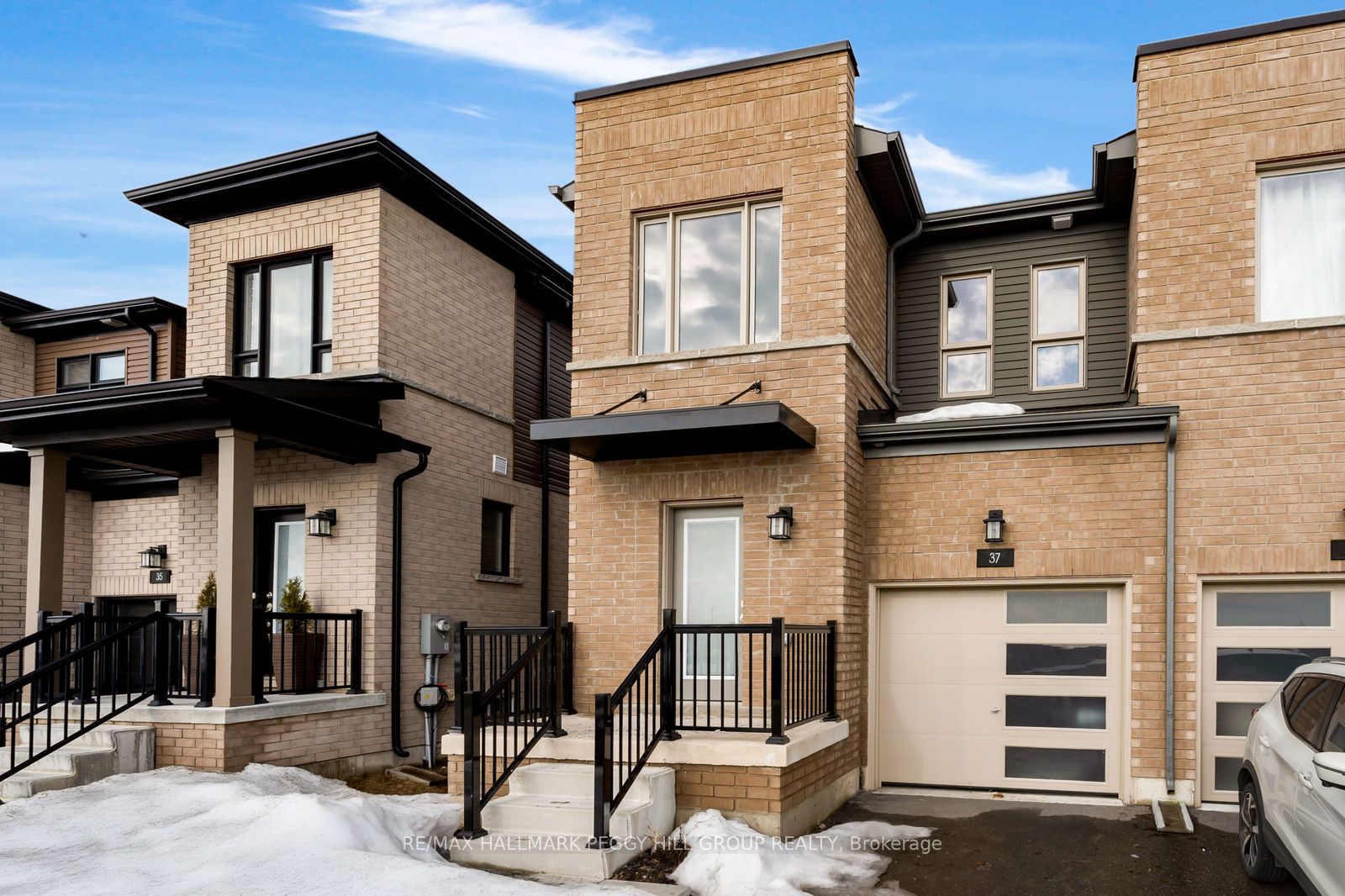 Additional image 2 of 37 Turnberry Lane, Barrie, ON, L9J 0M8