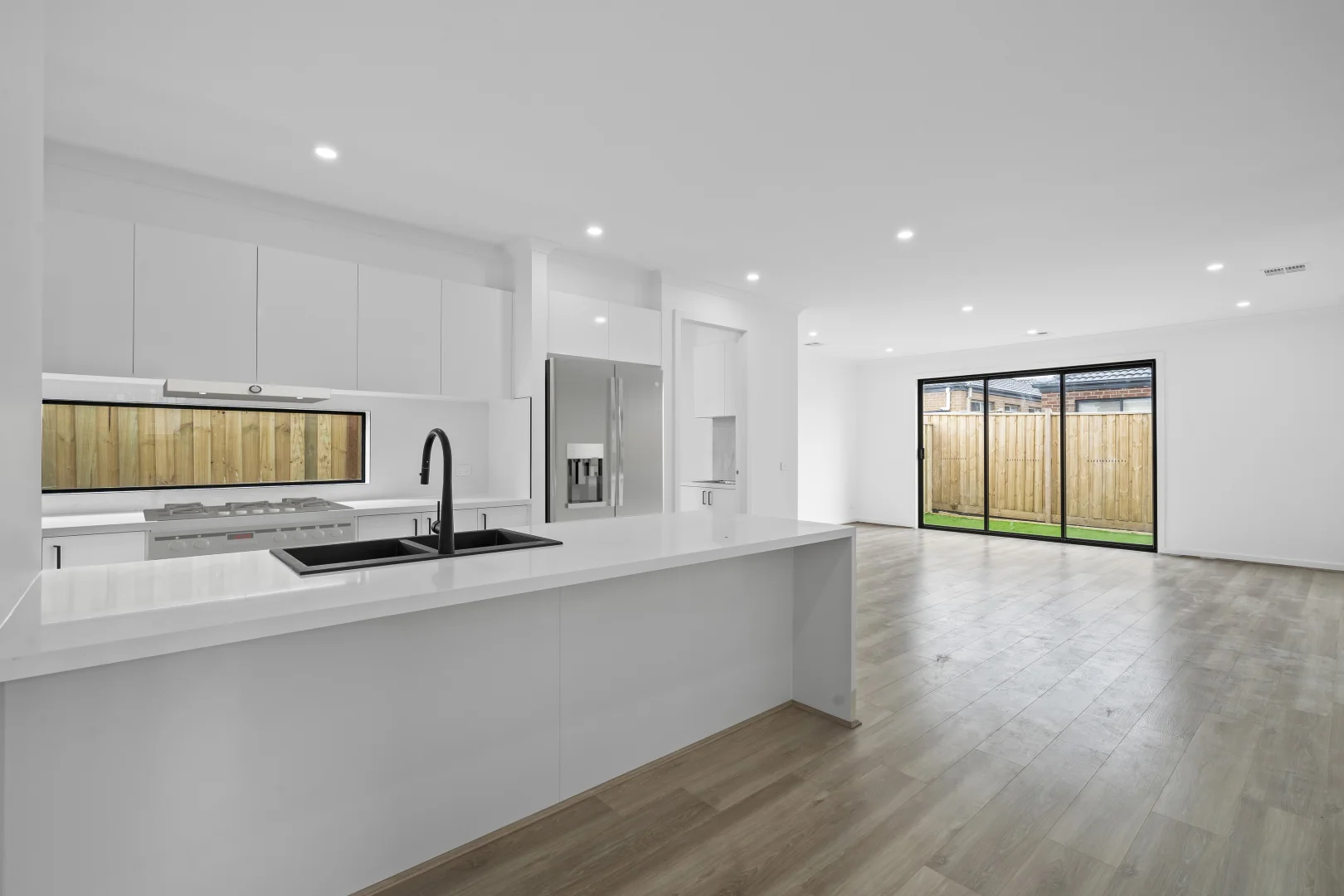 Additional image 10 of 19 Skyline Road, Fraser Rise VIC 3336