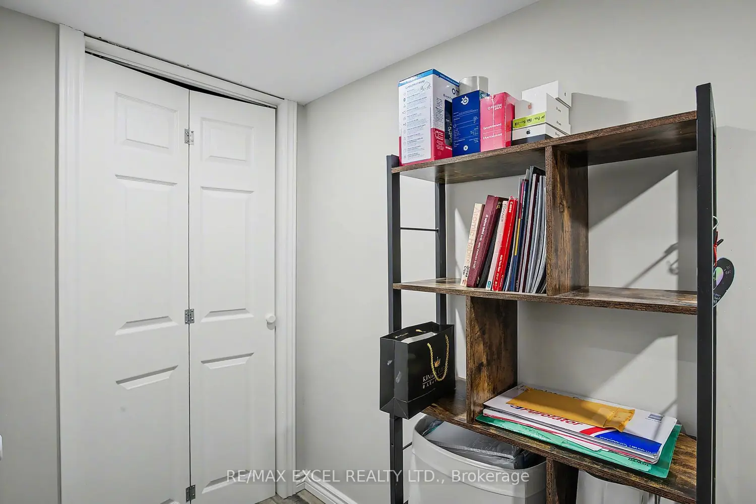 Additional image 18 of 60 Barondale Drive 297