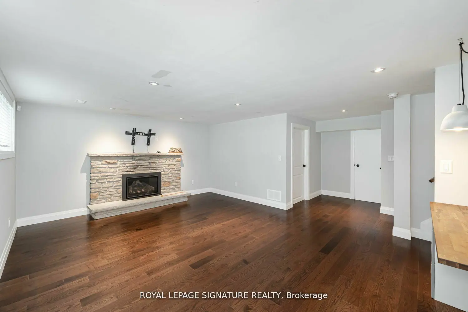 Additional image 14 of 2497 Wyatt Street