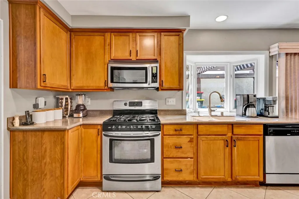 Additional image 9 of 14211 Cherrywood Ln, Tustin, CA 92780