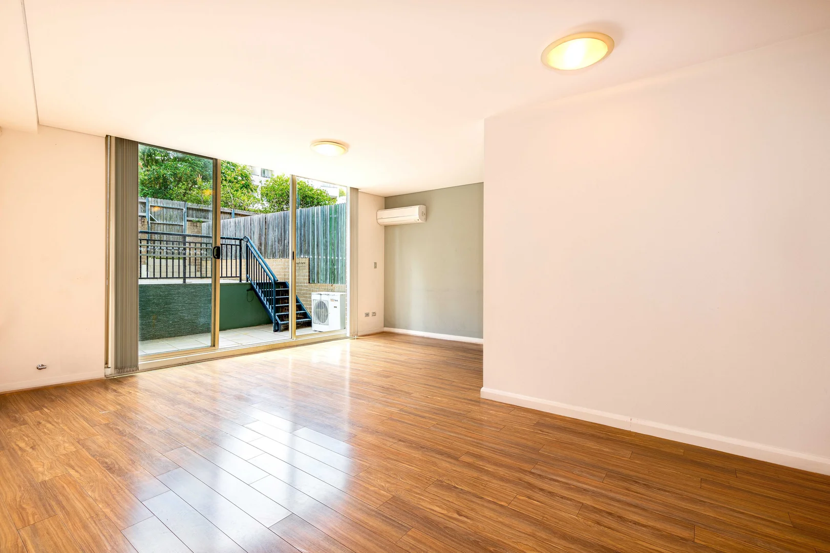 Additional image 3 of 2/16-20 Mercer St, Castle Hill NSW 2154