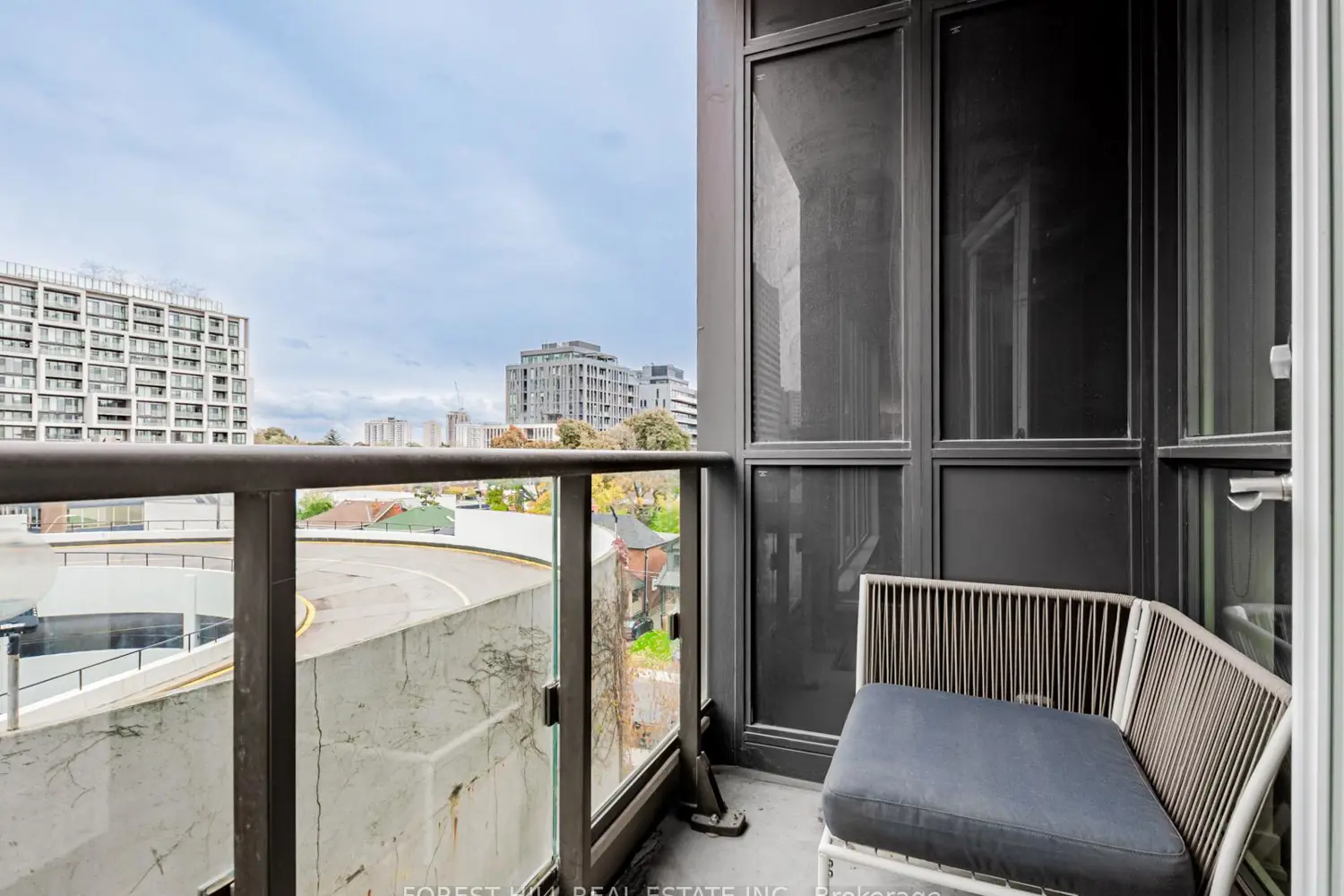 Additional image 17 of 60 Berwick Avenue 517