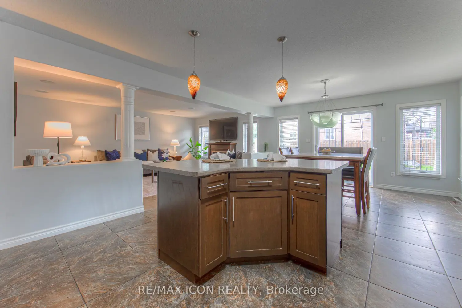 Additional image 5 of 139 Pebblecreek Drive