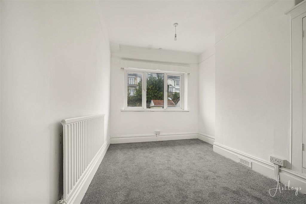 Additional image 14 of 3 bed semi-detached house for saleLong Oaks Avenue, Uplands, Swansea SA2