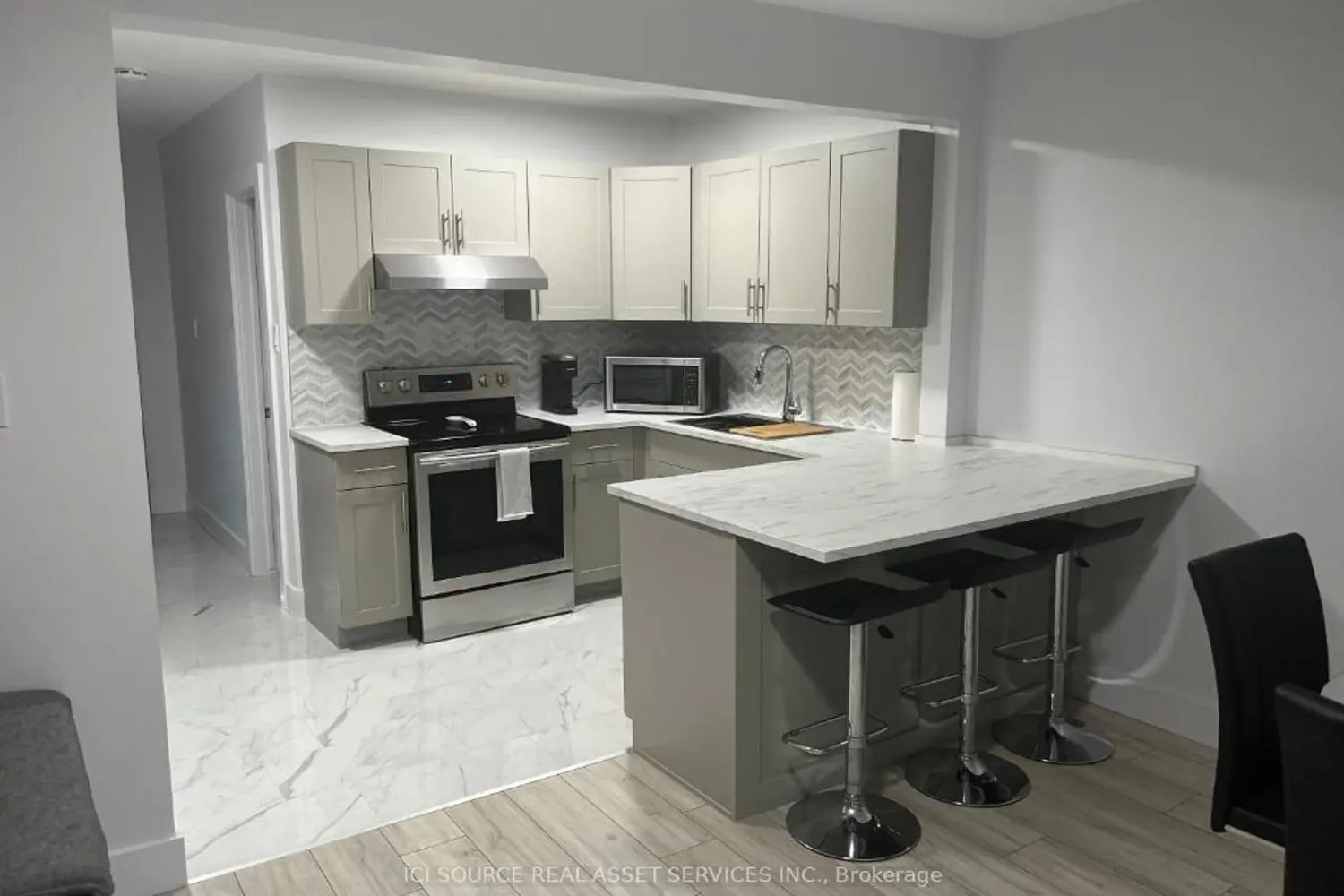Additional image 15 of 200 Cantin Street