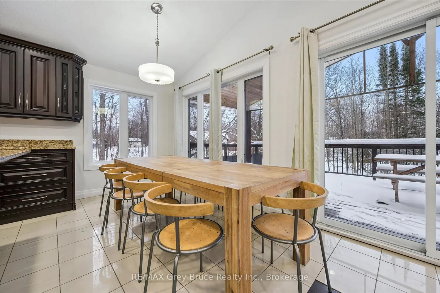 Additional image 4 of 3 Sugarbush Road