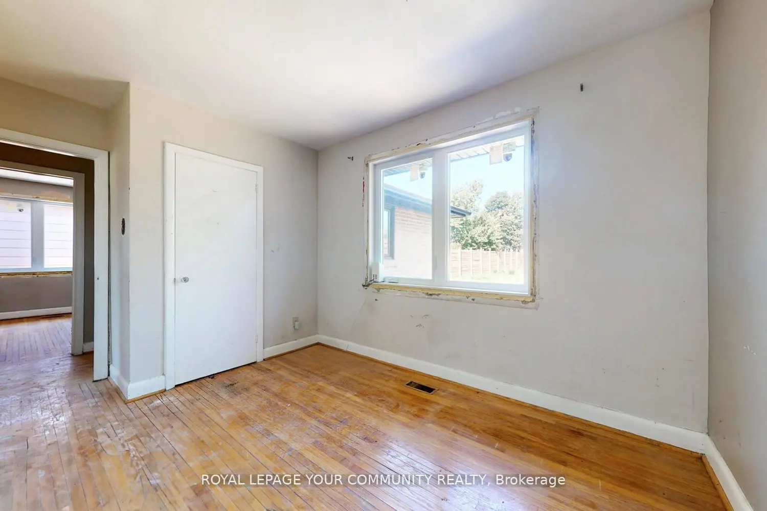 Additional image 12 of 480 Ellerslie Avenue