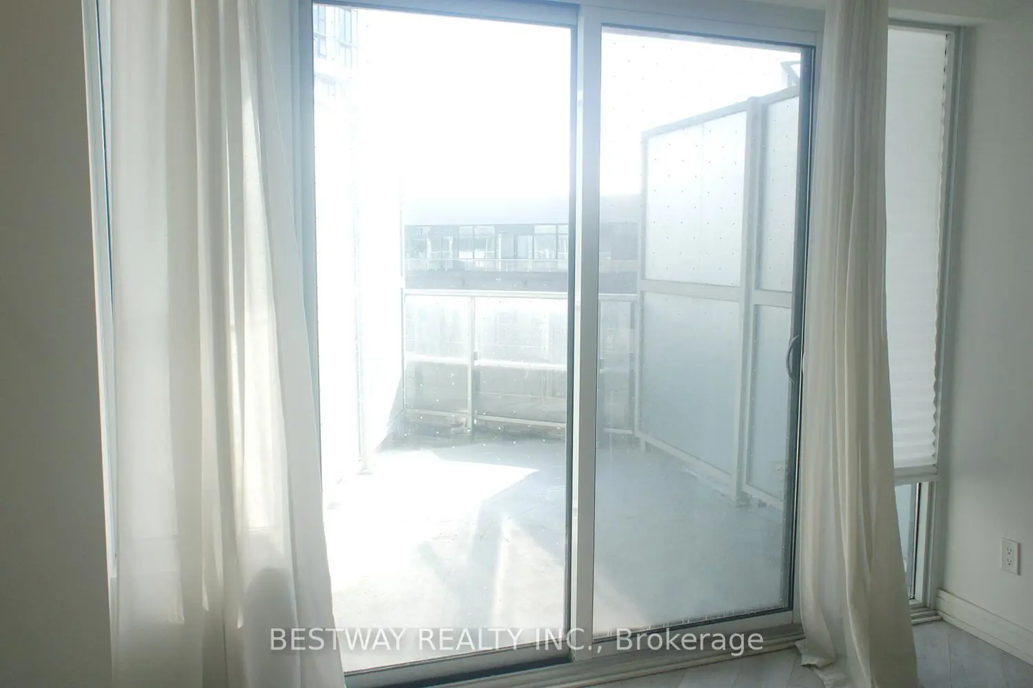 Additional image 13 of 621 Sheppard Avenue 355