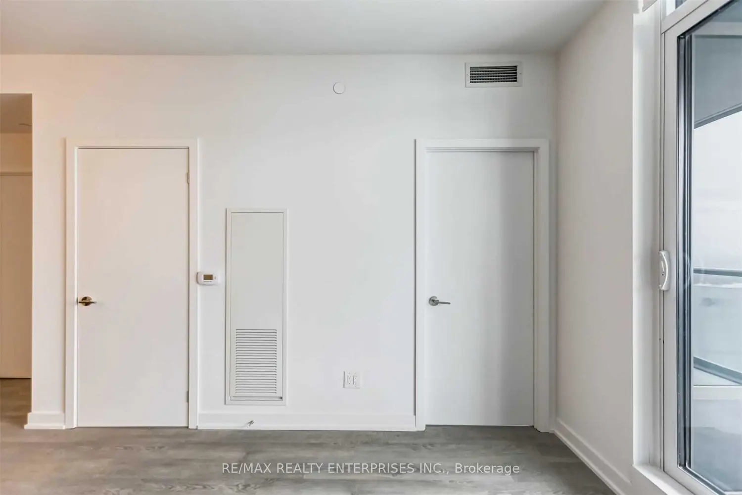 Additional image 9 of 1926 Lakeshore Boulevard 3607