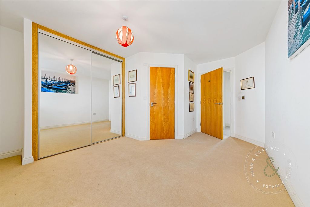 Additional image 21 of 2 bed flat for saleThe Retreat, The Chantry, Llandaff, Cardiff CF5