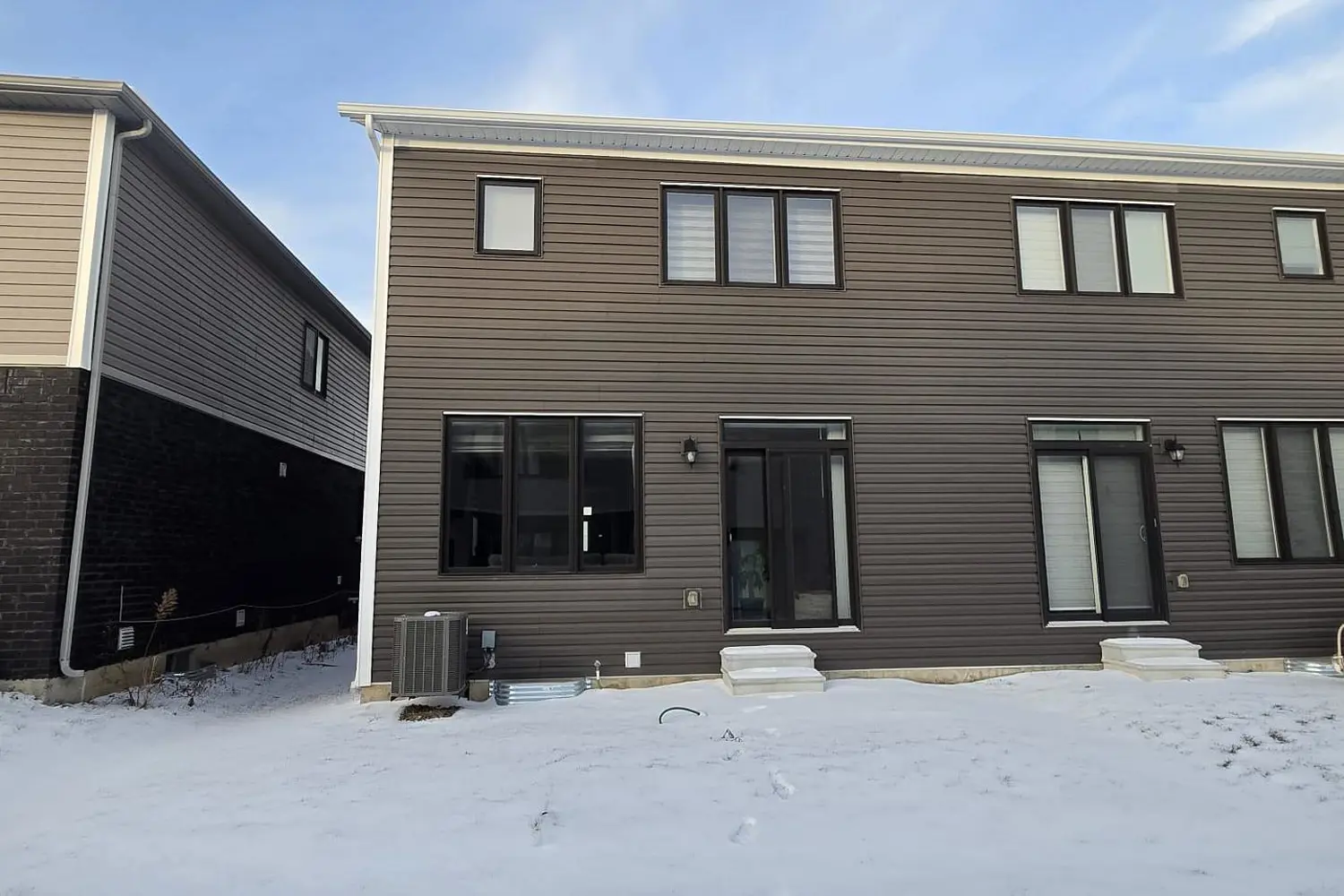 Additional image 18 of 50 Sunflower Crescent