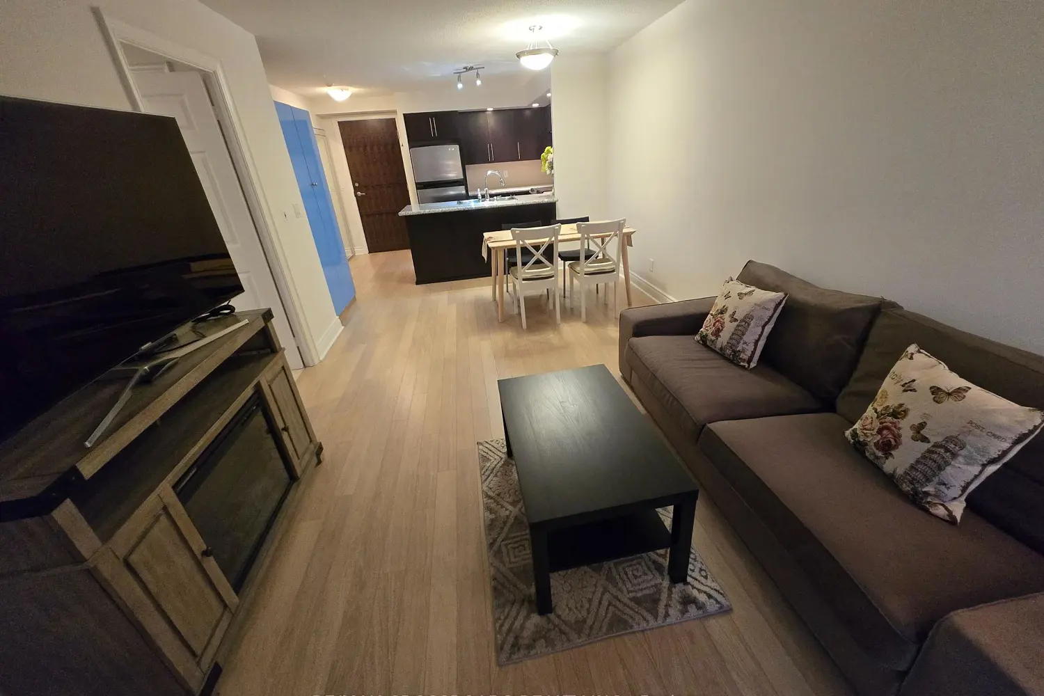 Additional image 12 of 23 Cox Boulevard 659