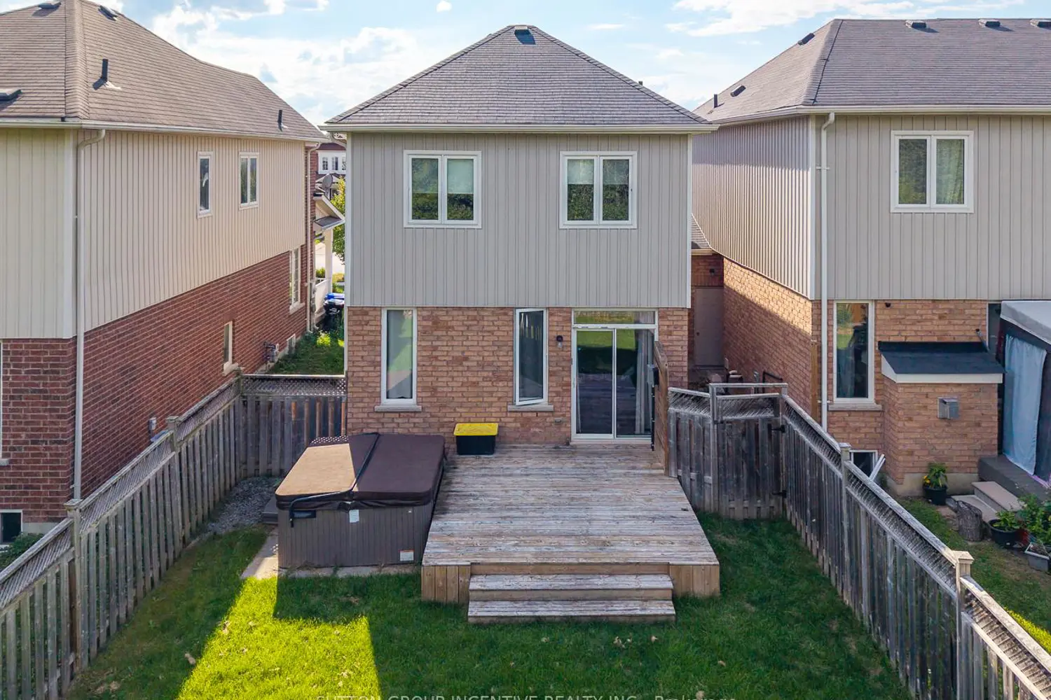 Additional image 18 of 105 Collier Crescent