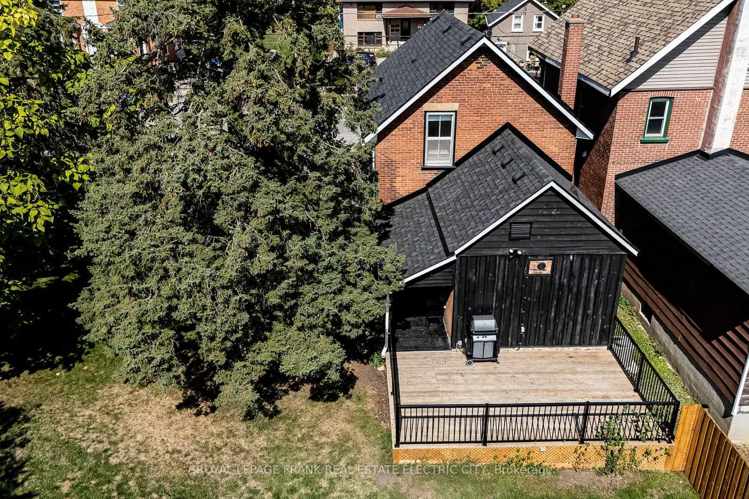 Additional image 18 of 193 Lake Street