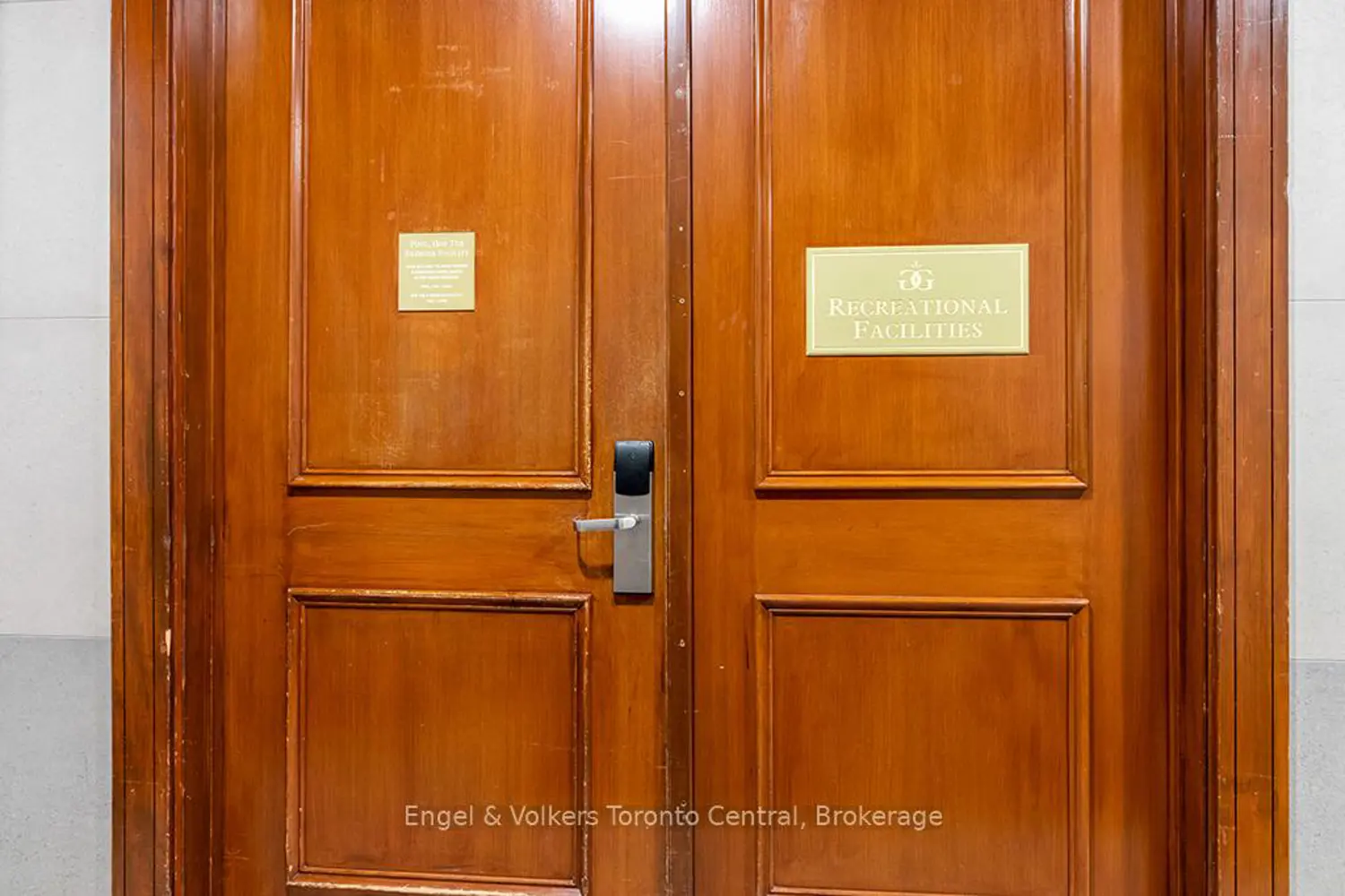 Additional image 18 of 156 Jozo Weider Boulevard 174