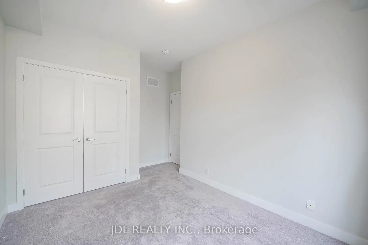 Additional image 8 of 32 Guardhouse Crescent