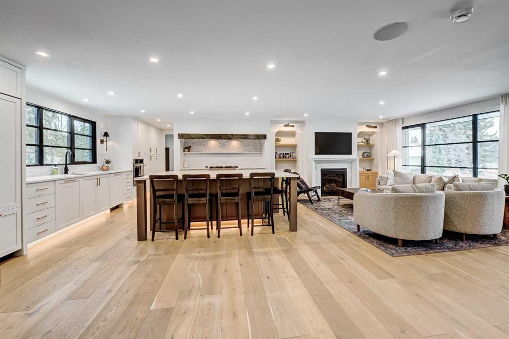 Additional image 5 of 6755 Livingstone Drive SW, Calgary, AB, T3E 6J2
