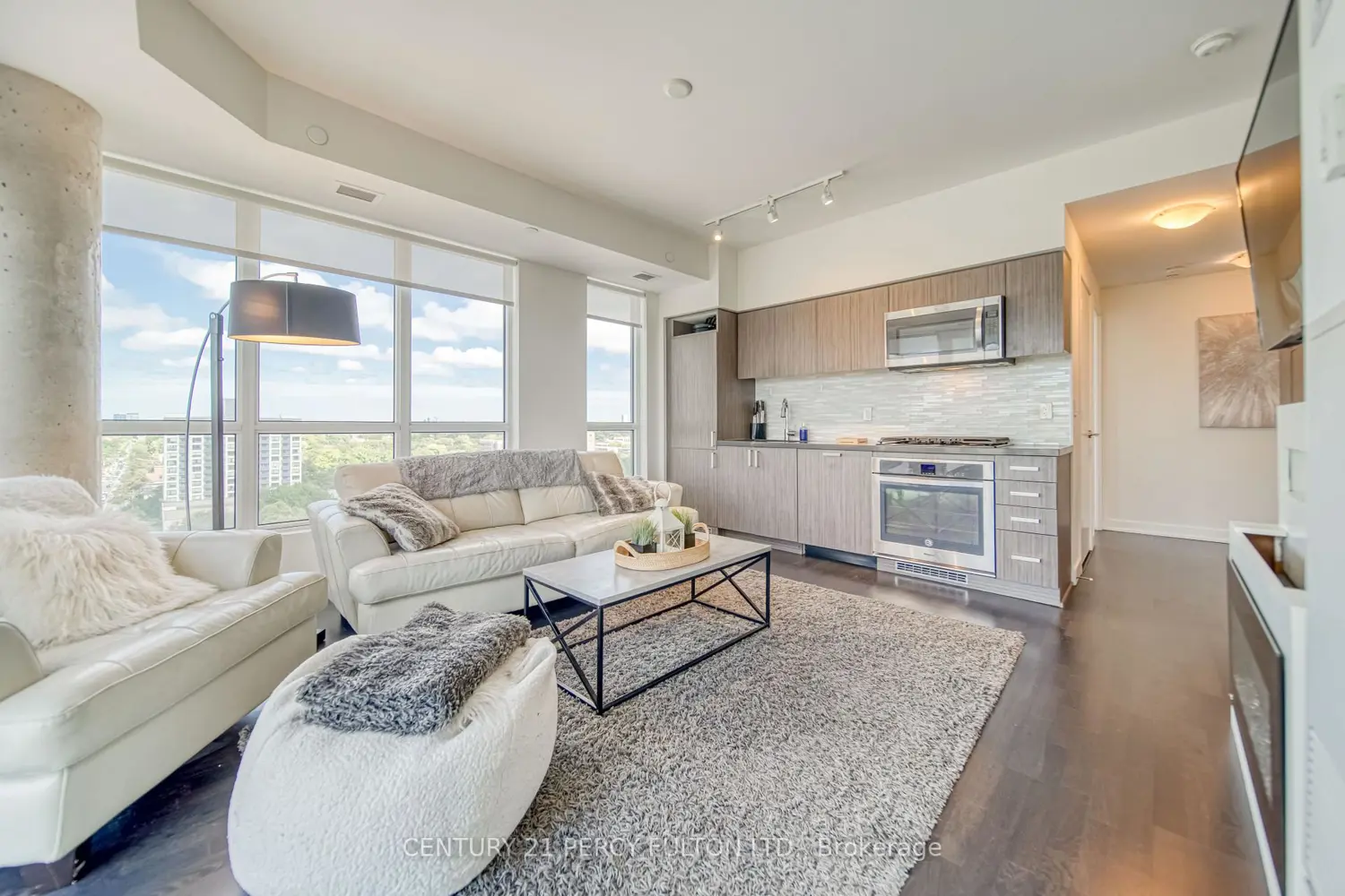 Additional image 7 of 501 St Clair Avenue 1211