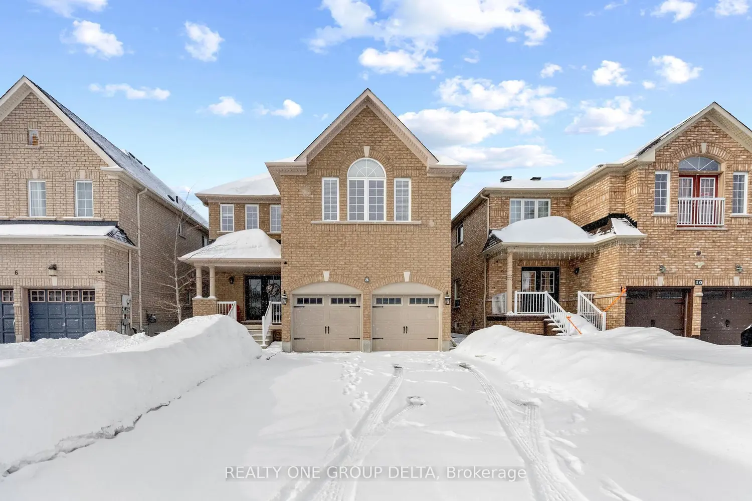 8 Charlemagne Avenue