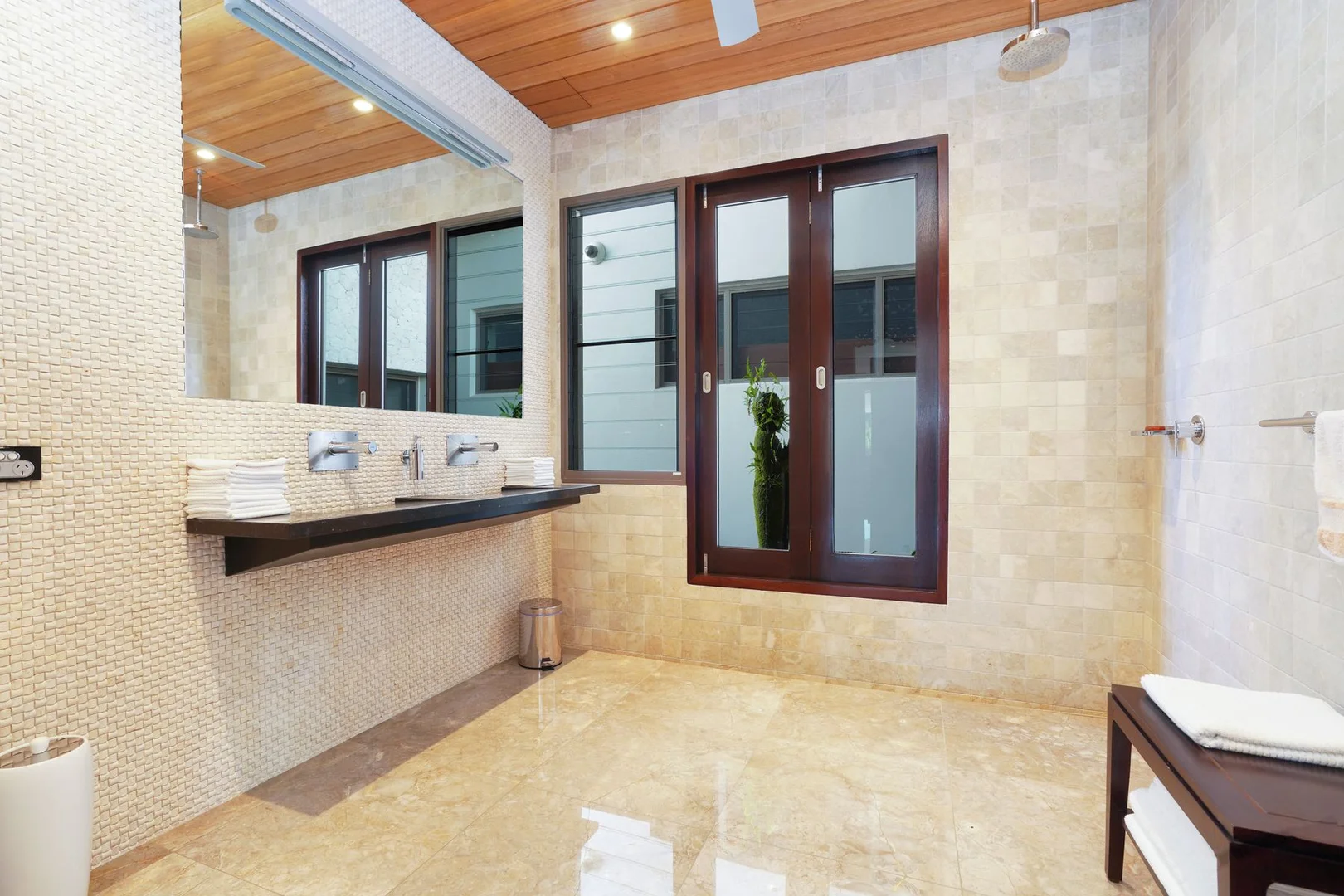 Additional image 13 of Cullen Bay NT 0820