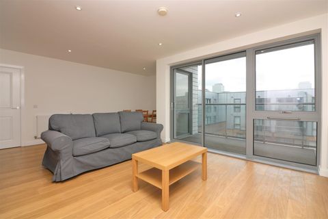 Lucienne Court, London E14