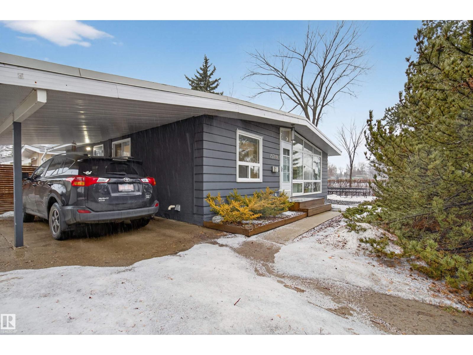 Additional image 4 of 15719 89a Avenue NW, Edmonton, AB, T5R4T1