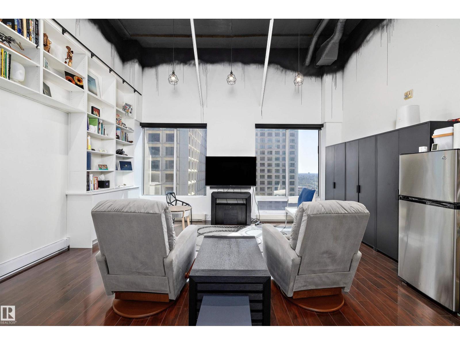 1810-10024 Jasper Avenue NW, Edmonton, AB, T5J1R9