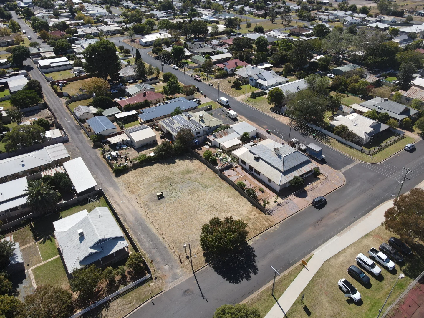 Additional image 3 of 21A & 21B Barton Street, Forbes NSW 2871