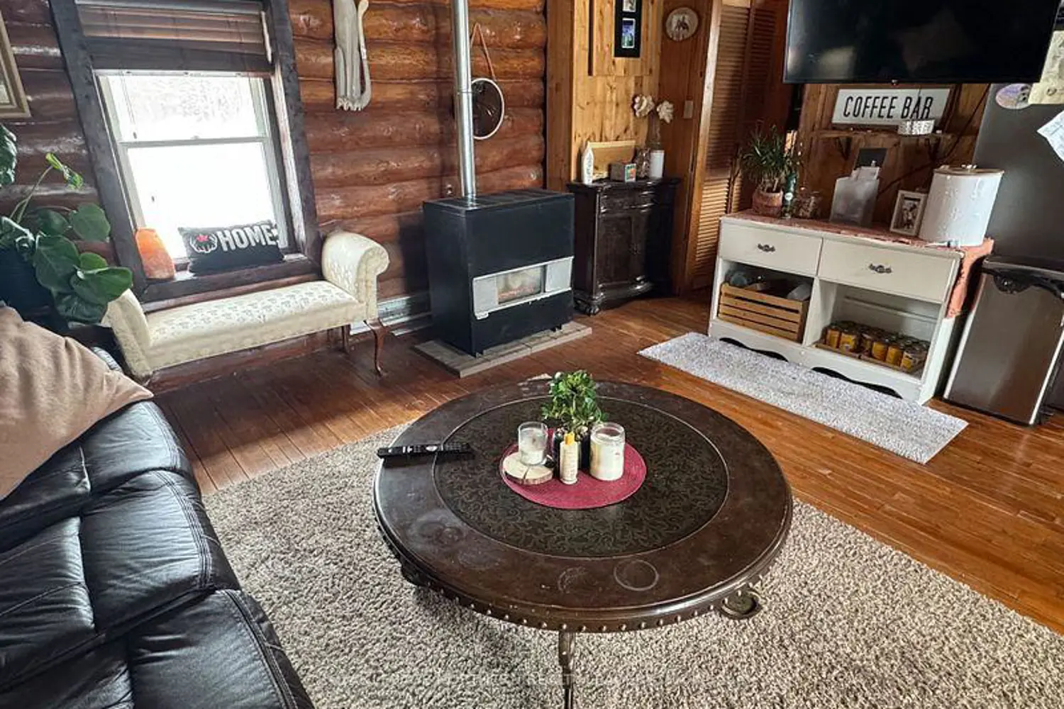 1403 Grindstone Road photo 4