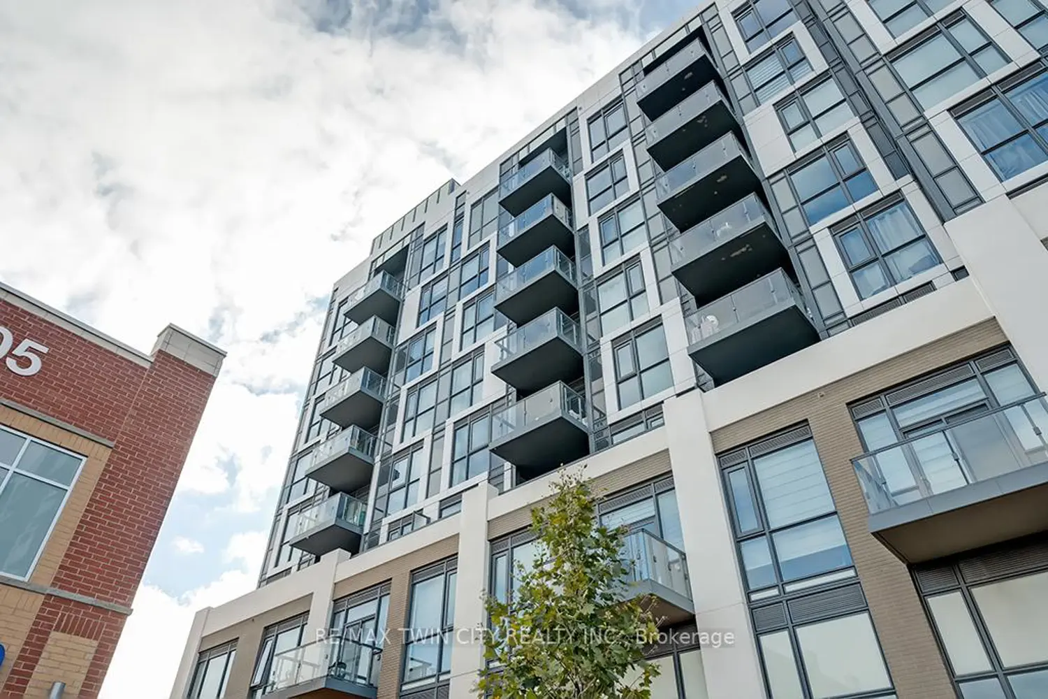 Additional image 3 of 509 Dundas Street # 415