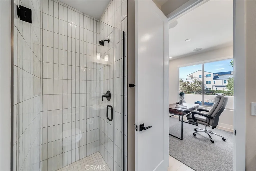 Additional image 36 of 244 Abacus, Irvine, CA 92618