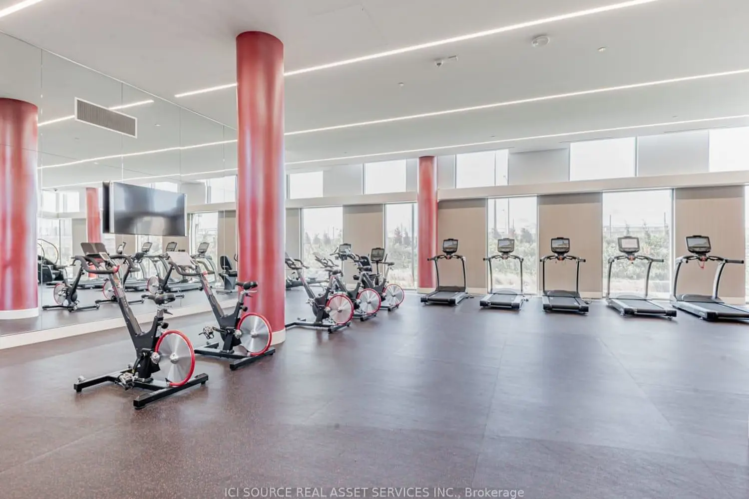 Additional image 11 of 38 Monte Kwinter Court 326