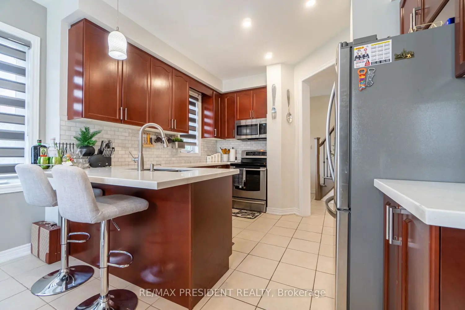 Additional image 18 of 56 Iceland Poppy Trail