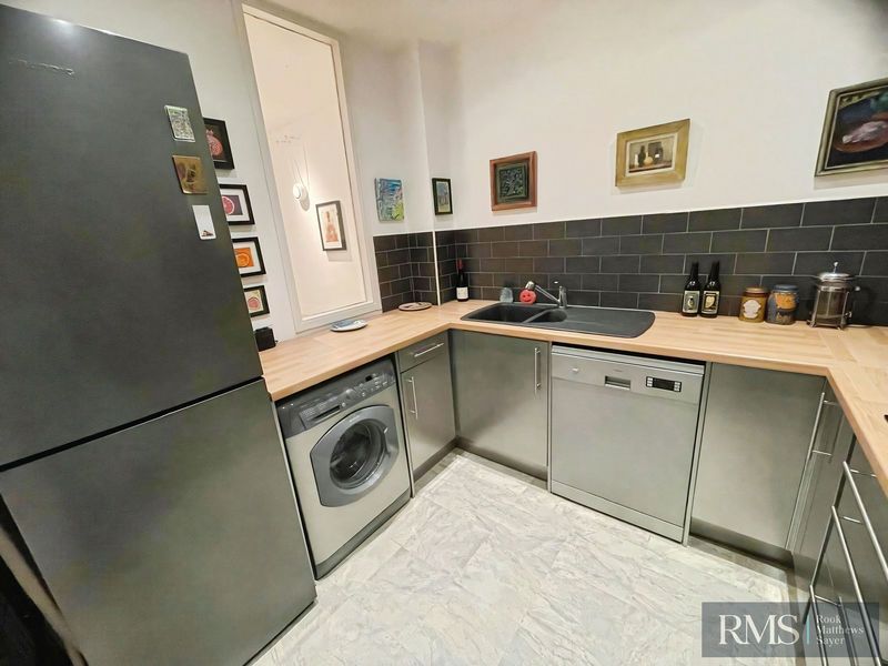 Additional image 4 of 2 bed flat for saleOsborne Road, Newcastle Upon Tyne NE2