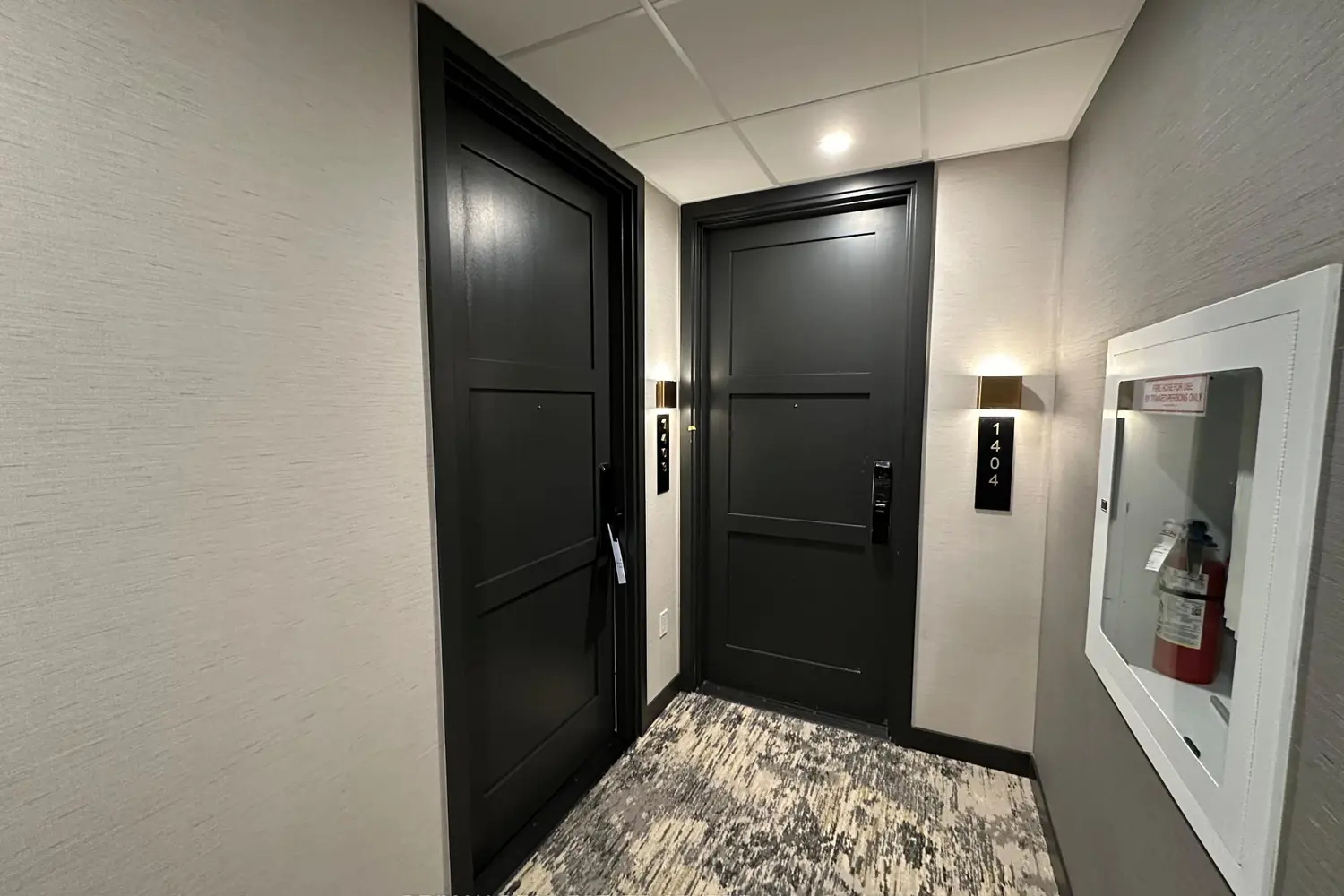 93 Arthur Street 1403 photo 2