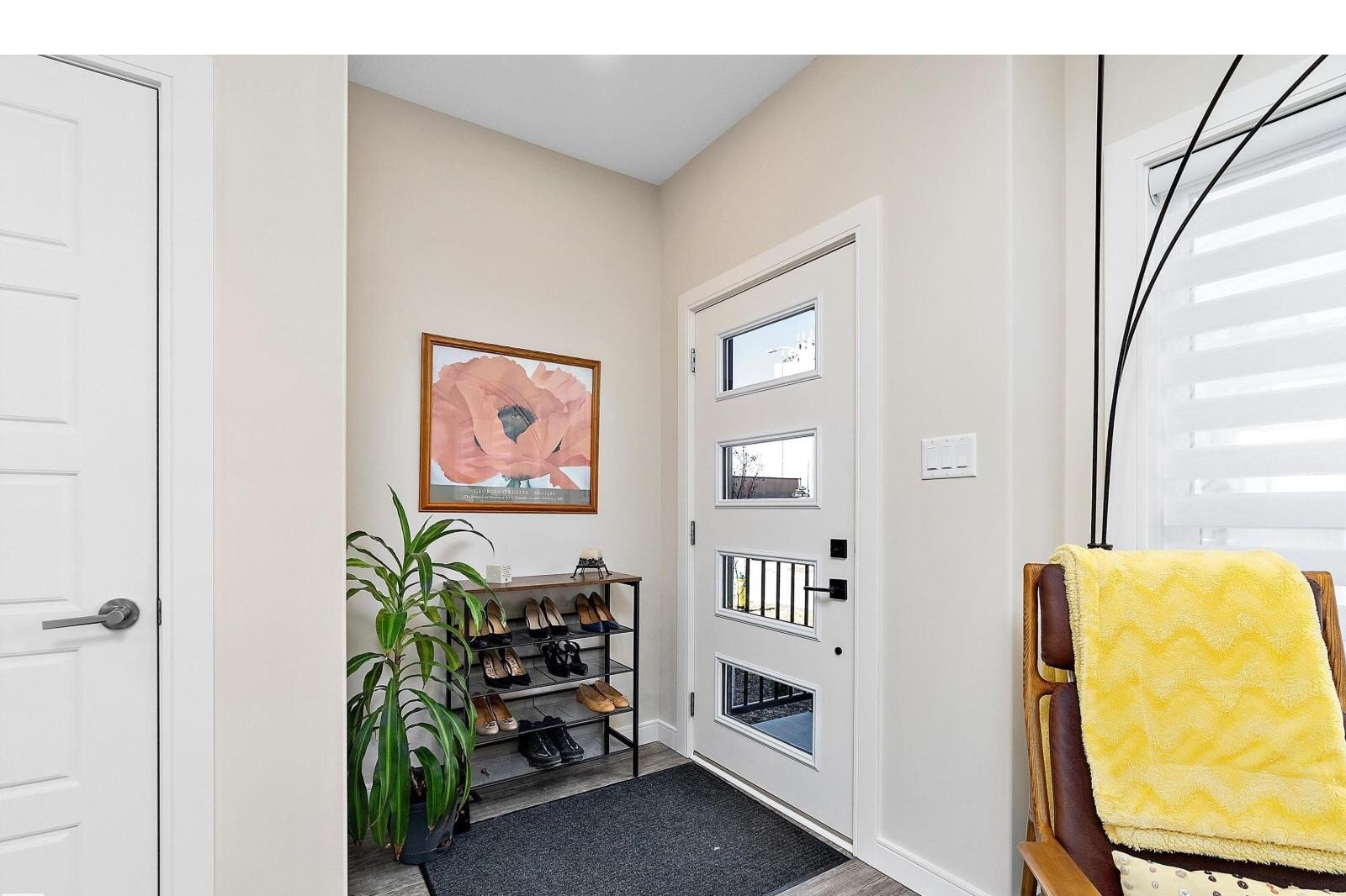 Additional image 8 of 7819 Yorke Road NW, Edmonton, AB, T5G2R6