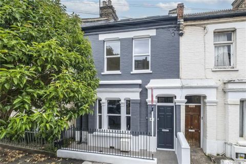 Thorparch Road, London SW8