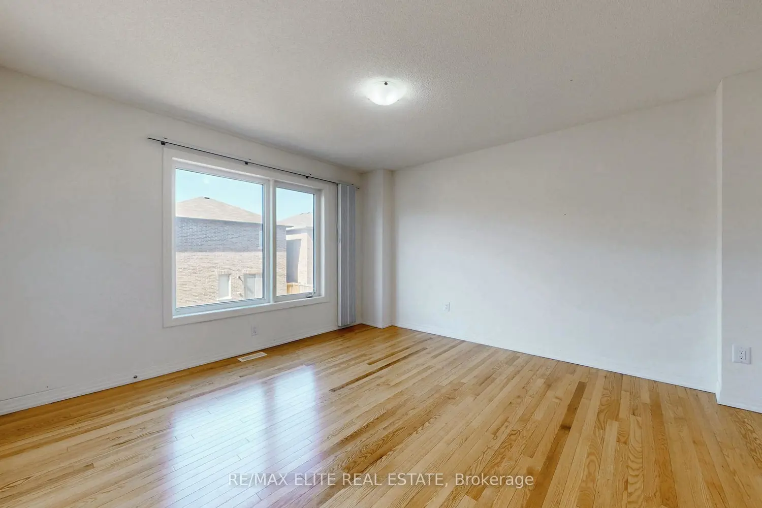 Additional image 6 of 62 Allure Street