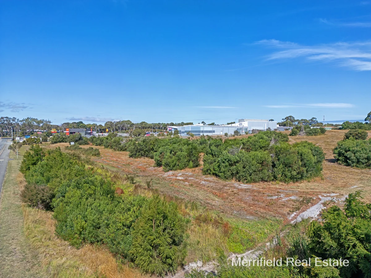 Additional image 18 of 100 Le Grande Avenue, Orana WA 6330